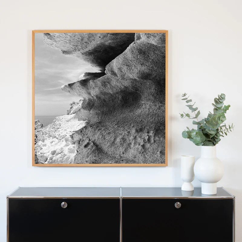 Magnitudo_Clarity_gross_Quadrat_Front_Buche_Akustikbild_Schallschutzbild_Schallabsorber_Raumakustikverbessern_Akustikwerke_Designbild_Holzrahmen_Leinenstoff_B Magnitudo_Clarity_gross_Quadrat_Front_Buche_Akustikbild_Schallschutzbild_Schallabsorber_Raumakustikverbessern_Akustikwerke_Designbild_Holzrahmen_Leinenstoff_B